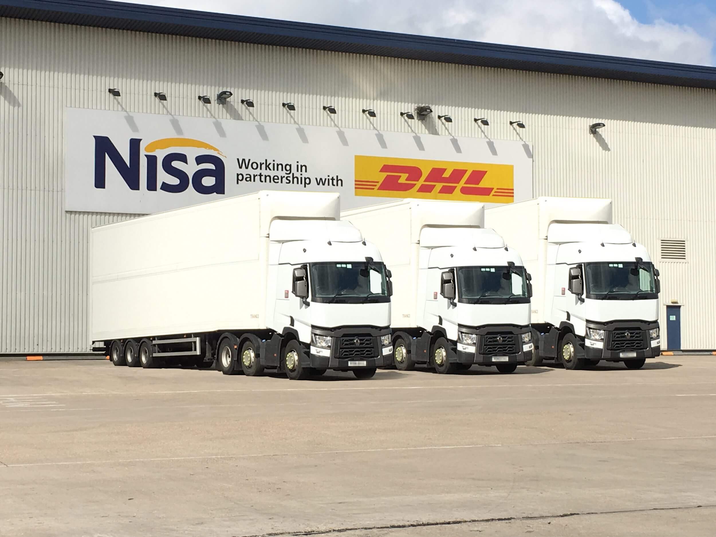 DHL 3trucks scaled